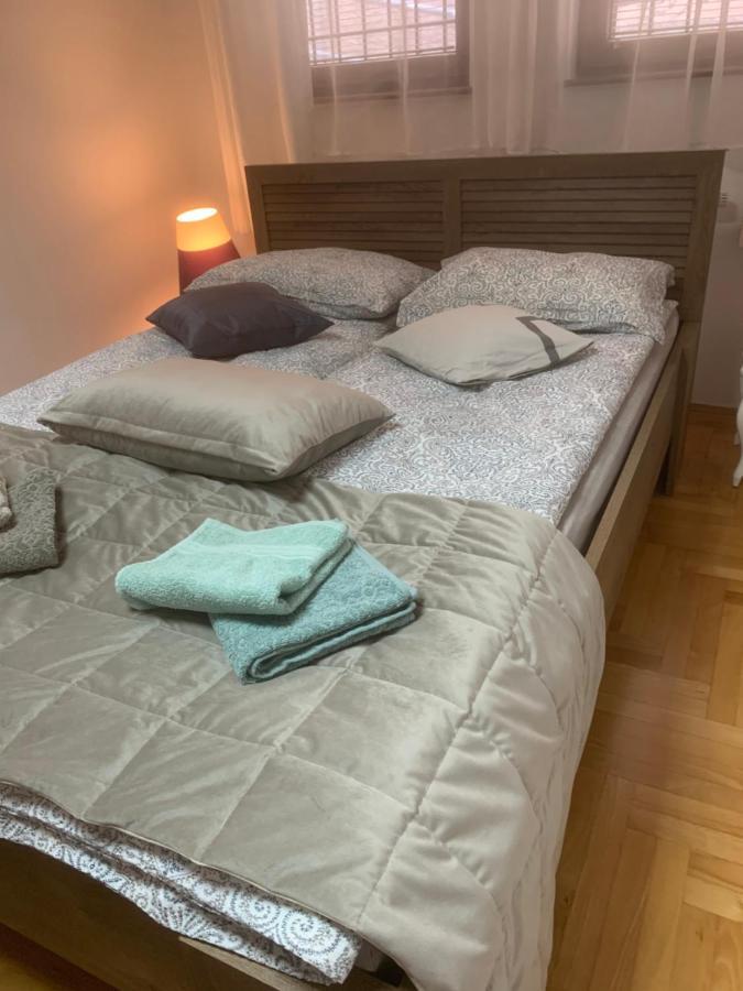 Apartman Yellow House SJJ Eksteriør bilde