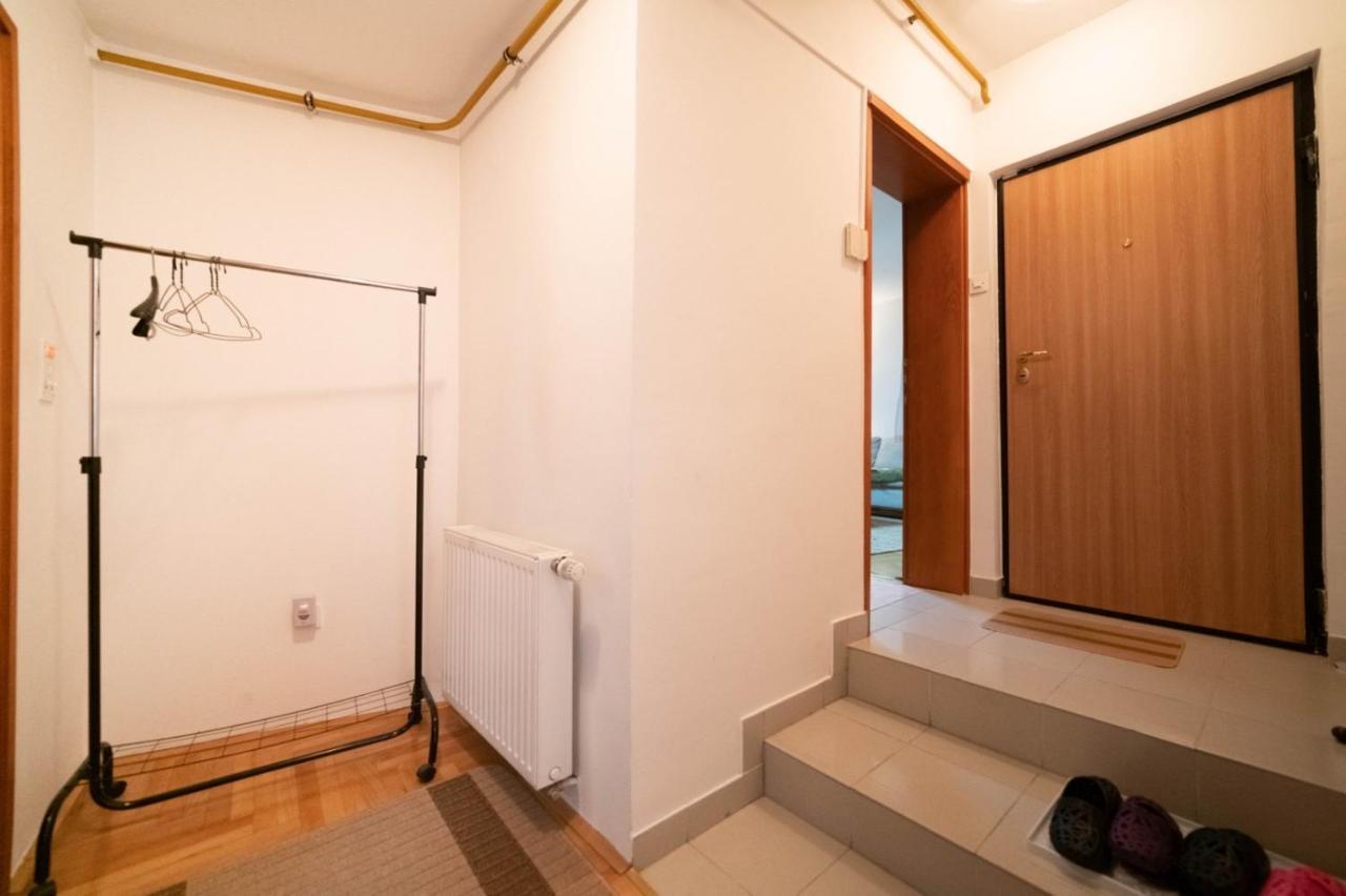 Apartman Yellow House SJJ Eksteriør bilde