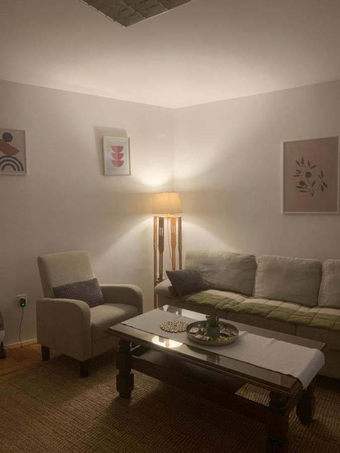Apartman Yellow House SJJ Eksteriør bilde